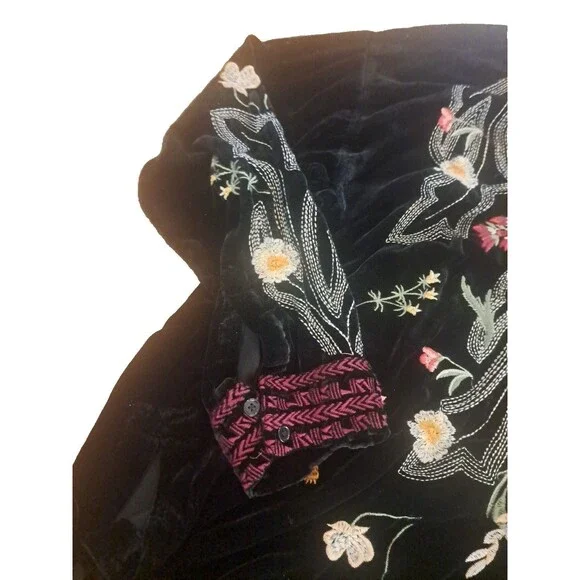 Biya Johnny Was Tunic Top Velvet Embroidered Silk Rayon Black Floral Boho Chic M - Picture 3 of 9